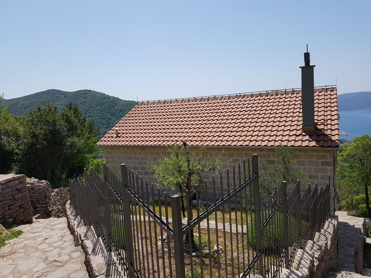 티바트 Casa Di Lukovic II 빌라 외부 사진